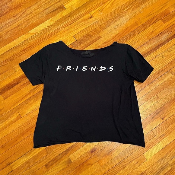 Friends Tee Shirt - Picture 1 of 2